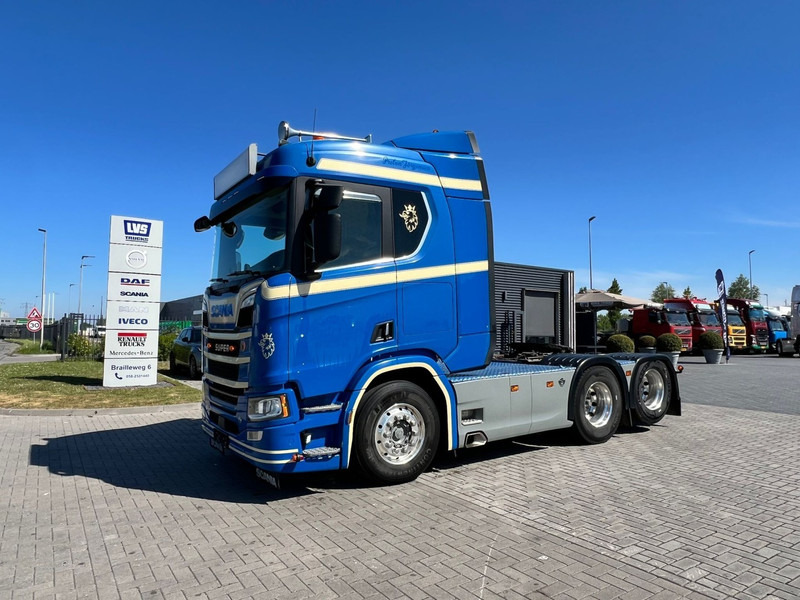 Scania R580 V8 6x2 trekker Retarder / Hydraulic / ADR / Full Air - Tegljač: slika 1 Scania R580 V8 6x2 trekker Retarder / Hydraulic / ADR / Full Air - Tegljač: slika 1