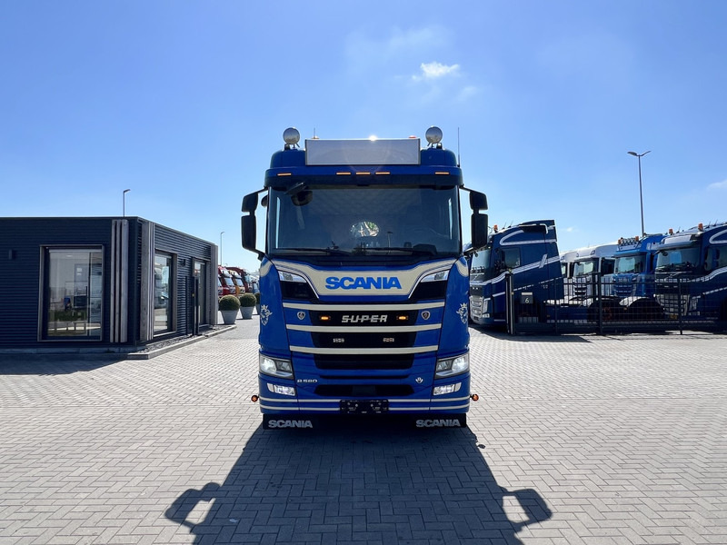 Scania R580 V8 6x2 trekker Retarder / Hydraulic / ADR / Full Air - Tegljač: slika 2 Scania R580 V8 6x2 trekker Retarder / Hydraulic / ADR / Full Air - Tegljač: slika 2