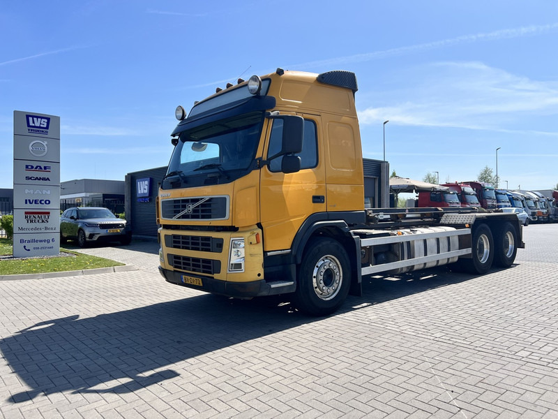 Volvo FM480 6X2 containersysteem Globetrotter / NCH systeem / 10 Tyres - Kamion sa kablovskim sistemom: slika 1 Volvo FM480 6X2 containersysteem Globetrotter / NCH systeem / 10 Tyres - Kamion sa kablovskim sistemom: slika 1
