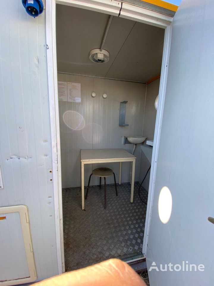 Bauer Remorca Auto Santier : Bucatarie + WC + depozit - Građevinski kontejner: slika 3 Bauer Remorca Auto Santier : Bucatarie + WC + depozit - Građevinski kontejner: slika 3