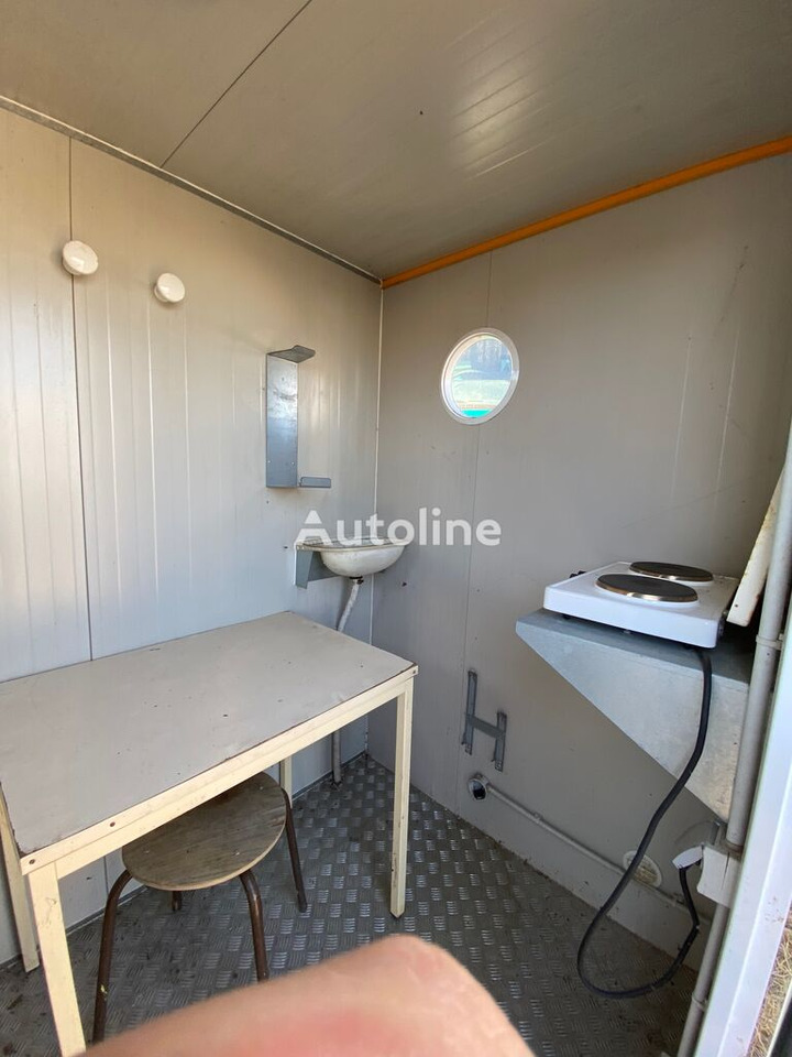 Bauer Remorca Auto Santier : Bucatarie + WC + depozit - Građevinski kontejner: slika 4 Bauer Remorca Auto Santier : Bucatarie + WC + depozit - Građevinski kontejner: slika 4