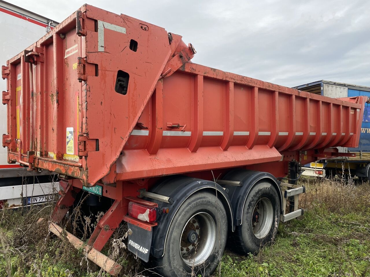 Fruehauf Semiremorca basculabila Aluminiu Agregate PV 6.28 T /// 2 PIECE - Poluprikolica istovarivača: slika 2 Fruehauf Semiremorca basculabila Aluminiu Agregate PV 6.28 T /// 2 PIECE - Poluprikolica istovarivača: slika 2