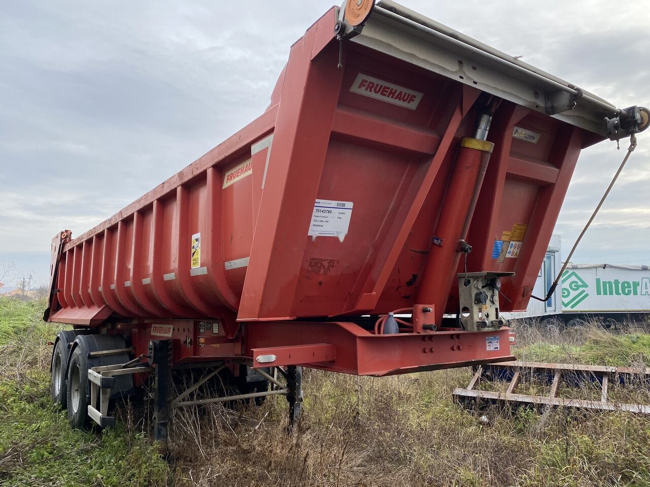 Fruehauf Semiremorca basculabila Aluminiu Agregate PV 6.28 T /// 2 PIECE - Poluprikolica istovarivača: slika 5 Fruehauf Semiremorca basculabila Aluminiu Agregate PV 6.28 T /// 2 PIECE - Poluprikolica istovarivača: slika 5