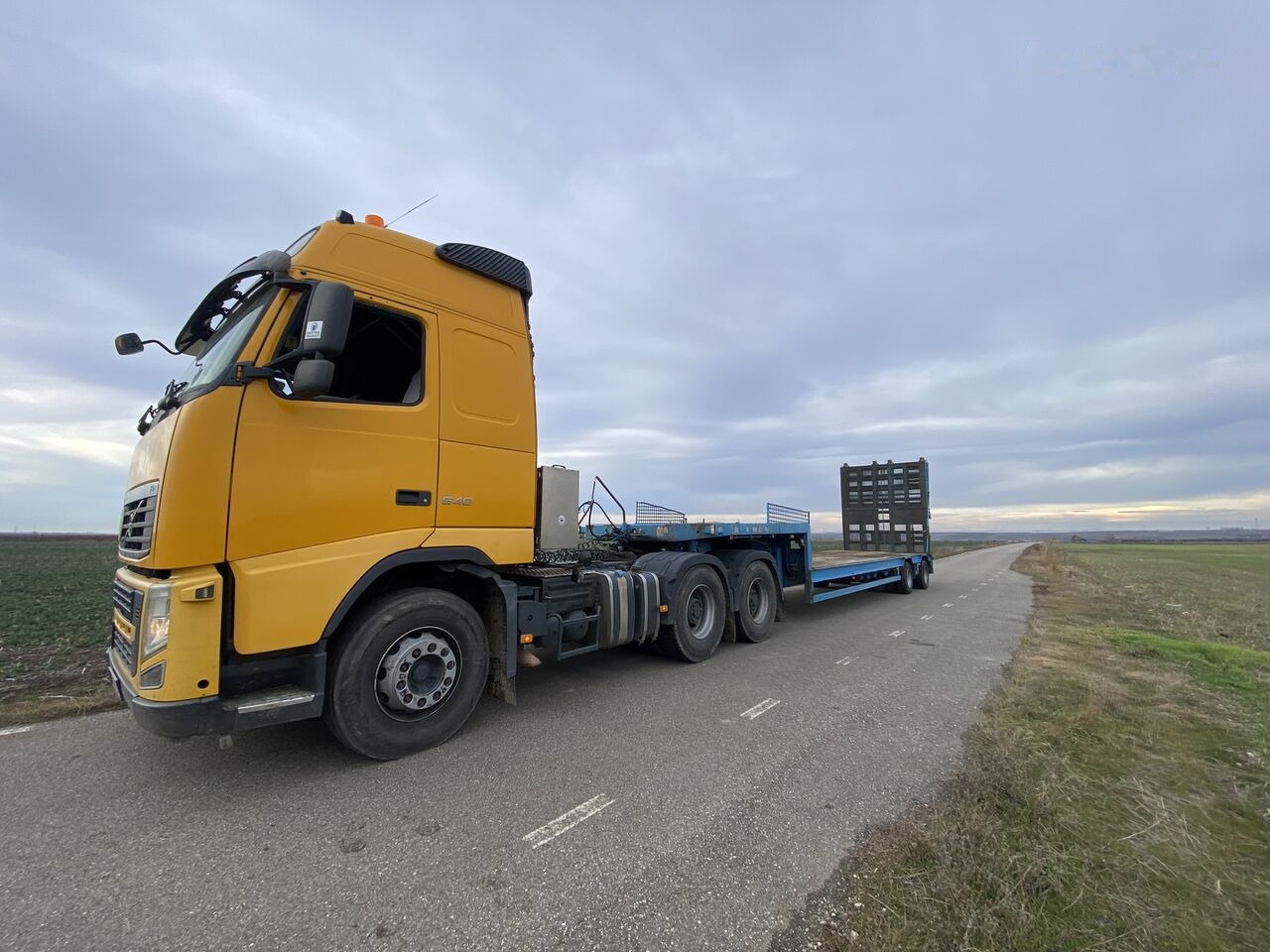Goldhofer GOLDHOFFER STZ - L2 - 23/80 Trailer Agabaritic 2 VIRATOARE : 2 S - Niska poluprikolica za prevoz: slika 5 Goldhofer GOLDHOFFER STZ - L2 - 23/80 Trailer Agabaritic 2 VIRATOARE : 2 S - Niska poluprikolica za prevoz: slika 5