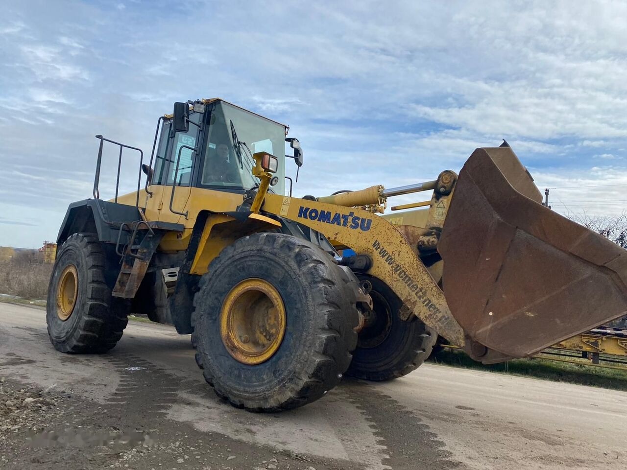 Komatsu WA430 VOLA 24 tone - cupa 3,5 m3 - DE INCHIRIAT - Utovarivač točkaš: slika 3 Komatsu WA430 VOLA 24 tone - cupa 3,5 m3 - DE INCHIRIAT - Utovarivač točkaš: slika 3