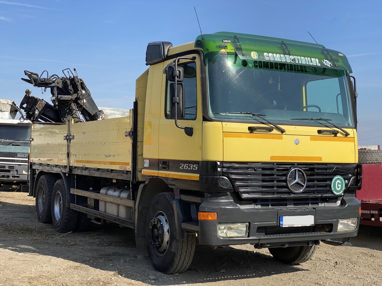 Mercedes-Benz Actros MP1 - Kamion sa tovarnim sandukom, Kamion sa dizalicom: slika 1 Mercedes-Benz Actros MP1 - Kamion sa tovarnim sandukom, Kamion sa dizalicom: slika 1