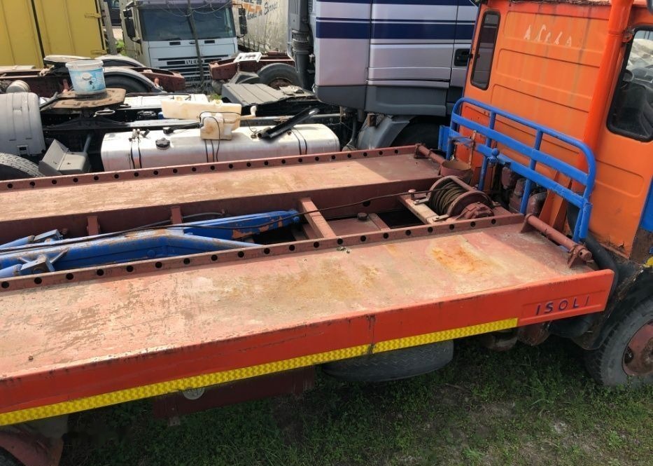 Platforma transport masini cu troliu , rampe extensibile carlig - Šlep vozilo: slika 4 Platforma transport masini cu troliu , rampe extensibile carlig - Šlep vozilo: slika 4