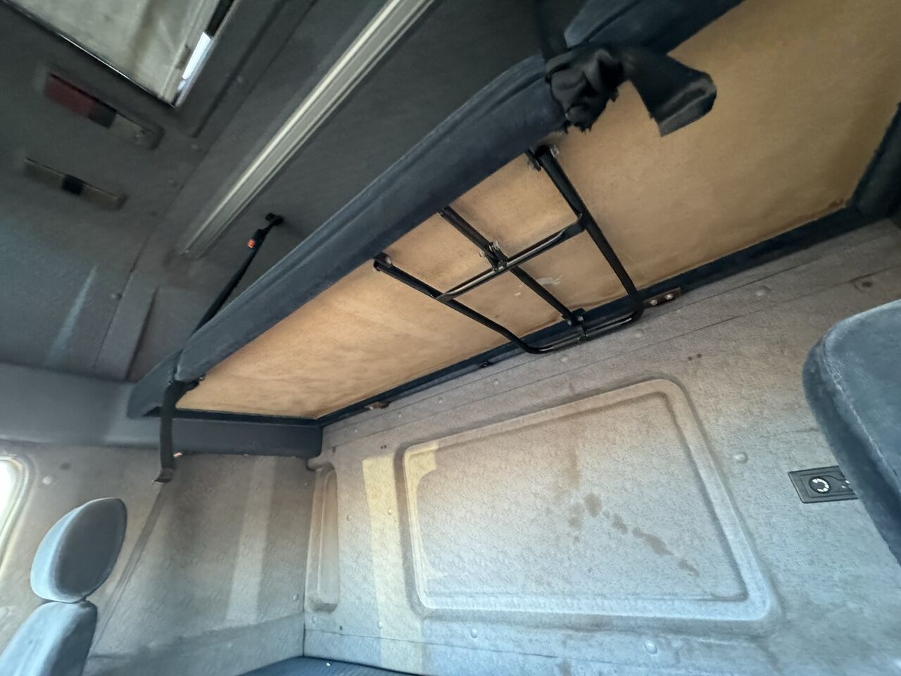 DAF XF95 430 ATI RETARDER EXPORT DAF XF95 430 ATI RETARDER EXPORT: slika 16 DAF XF95 430 ATI RETARDER EXPORT DAF XF95 430 ATI RETARDER EXPORT: slika 16