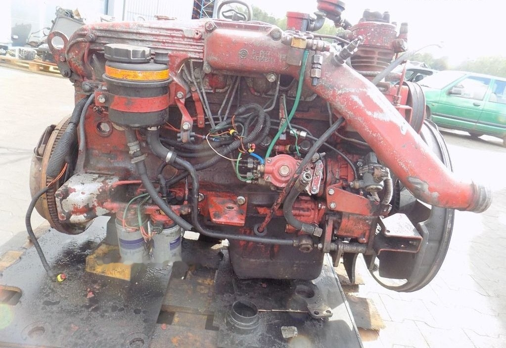 IVECO 8060.45B IVECO EuroCargo - Motor za Kamion: slika 4 IVECO 8060.45B IVECO EuroCargo - Motor za Kamion: slika 4
