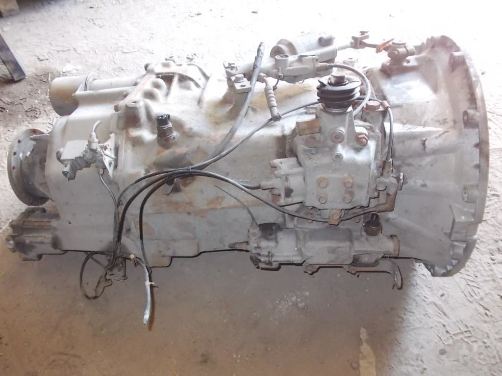 Volvo SR1700 Volvo - Menjač za Kamion: slika 2 Volvo SR1700 Volvo - Menjač za Kamion: slika 2
