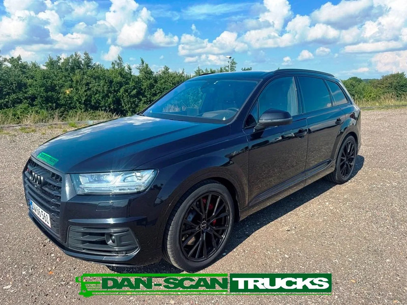 Audi SQ7 Black Edition. panoramo sun roof. . oil heater. head up display. 21" alu weels. night vision. B&O sound system. - SUVSUV: slika 1 Audi SQ7 Black Edition. panoramo sun roof. . oil heater. head up display. 21" alu weels. night vision. B&O sound system. - SUVSUV: slika 1