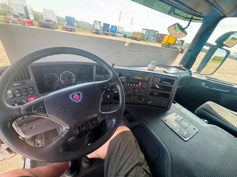 Kamion cisterna Scania P380 P380 8x2*6 .ADR/FL . 24200 L Tank - Air / Air suspension.: slika 19