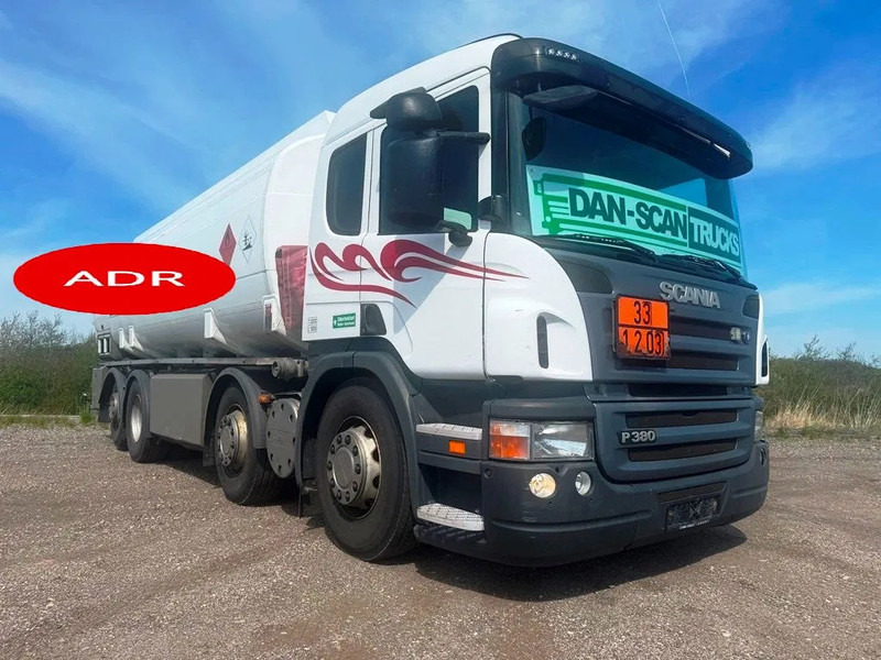 Scania P380 P380 8x2*6 .ADR/FL . 24200 L Tank - Air / Air suspension. - Kamion cisterna: slika 2 Scania P380 P380 8x2*6 .ADR/FL . 24200 L Tank - Air / Air suspension. - Kamion cisterna: slika 2