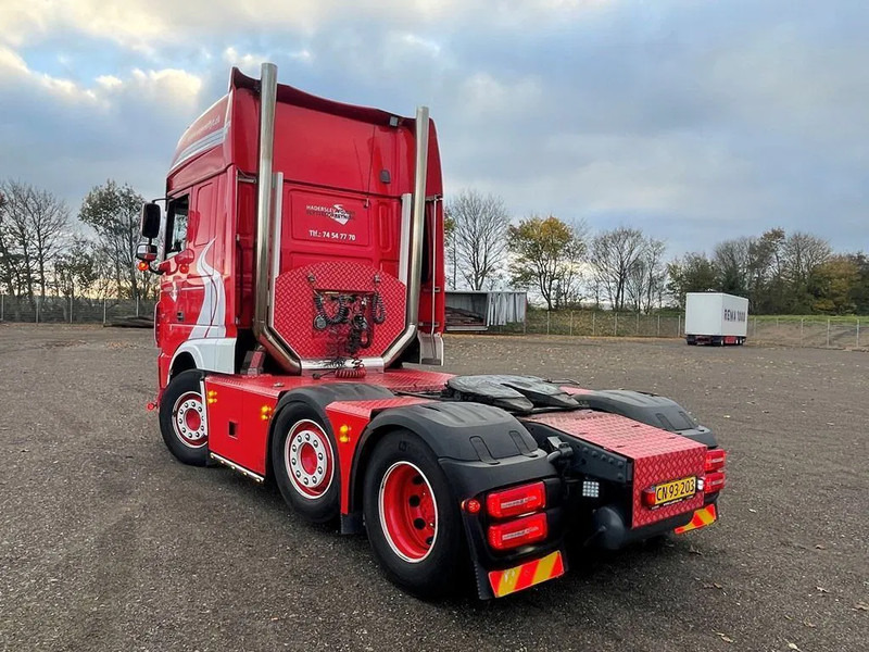 DAF XF 530 Twensteer Special interior. Full Air suspension Hydr. system - Tegljač: slika 5 DAF XF 530 Twensteer Special interior. Full Air suspension Hydr. system - Tegljač: slika 5