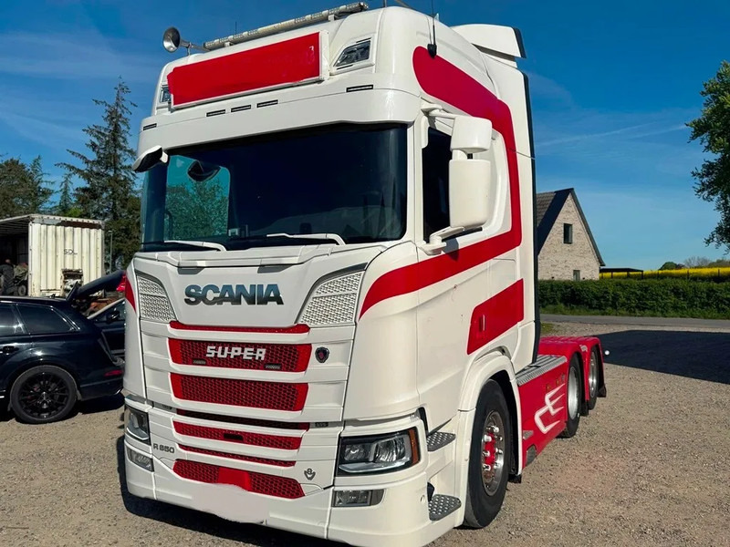Scania R650 V8 NGS Special interior. Air / Air suspension. hydr. system. Opticruise / Retarder. - Tegljač: slika 4 Scania R650 V8 NGS Special interior. Air / Air suspension. hydr. system. Opticruise / Retarder. - Tegljač: slika 4
