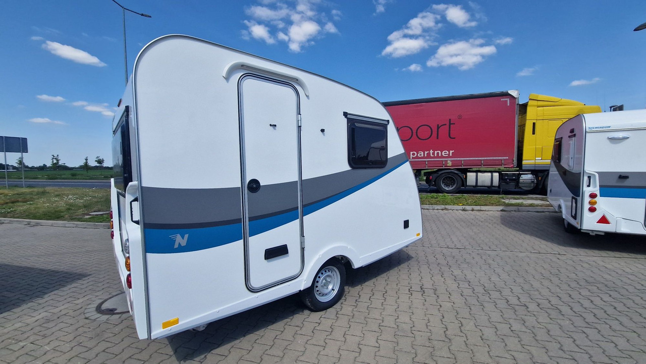 N-SPORT Niewiadów Kempingowa dla 3 osób DMC 750kg. - Kamp prikolica: slika 3 N-SPORT Niewiadów Kempingowa dla 3 osób DMC 750kg. - Kamp prikolica: slika 3