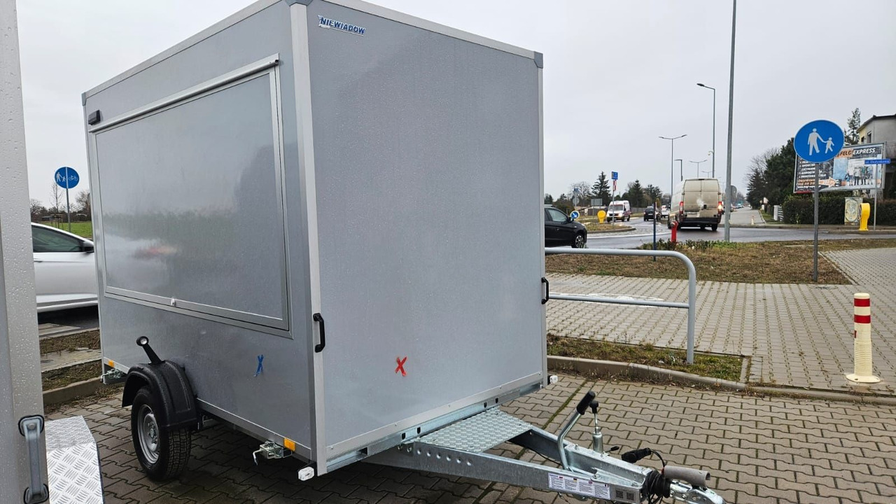 Przyczepa Handlowa Gastronomiczna FoodTruck Sklep Bar Kiosk PROMOCJA! - Prikolica za hrane: slika 2 Przyczepa Handlowa Gastronomiczna FoodTruck Sklep Bar Kiosk PROMOCJA! - Prikolica za hrane: slika 2