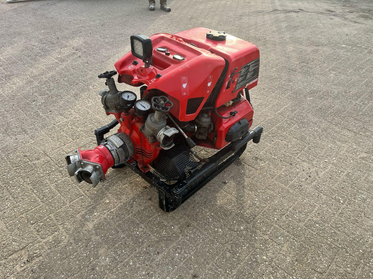 Rosenbauer FP 8/8 - Pumpa za vodu: slika 3 Rosenbauer FP 8/8 - Pumpa za vodu: slika 3