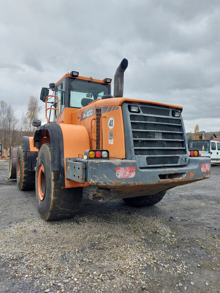 DOOSAN DL400 - Utovarivač točkaš: slika 4 DOOSAN DL400 - Utovarivač točkaš: slika 4