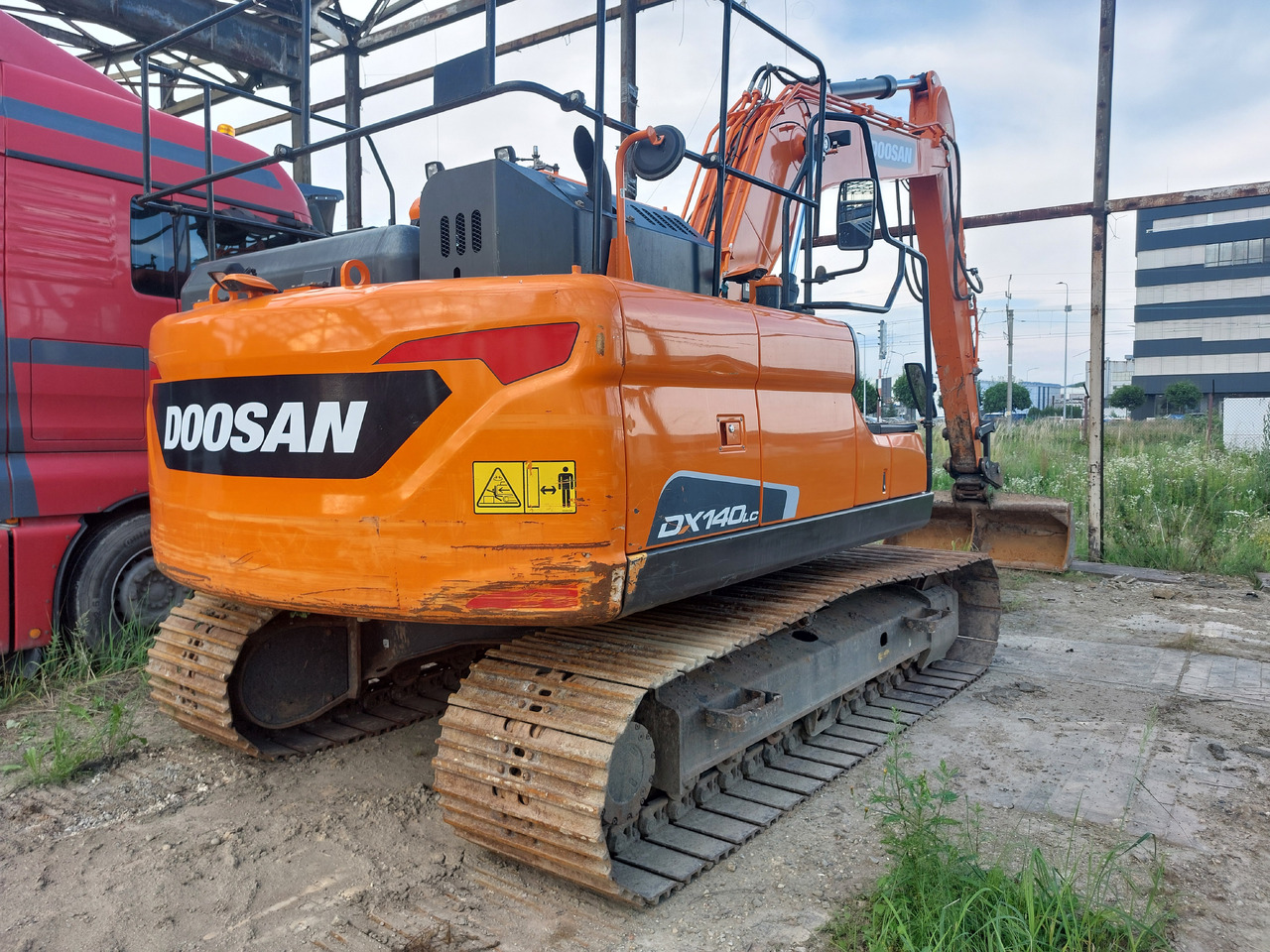 DOOSAN DX140LC-5 - Bager guseničar: slika 5 DOOSAN DX140LC-5 - Bager guseničar: slika 5