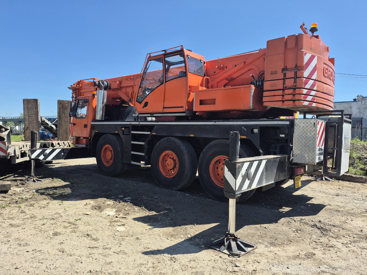 GROVE GMK3055 - Pokretni kran: slika 2 GROVE GMK3055 - Pokretni kran: slika 2