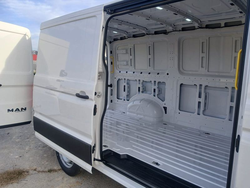 FURGONE CORTO TETTO BASSO MAN TGE 3.140 4X2F SB - Furgon: slika 3 FURGONE CORTO TETTO BASSO MAN TGE 3.140 4X2F SB - Furgon: slika 3
