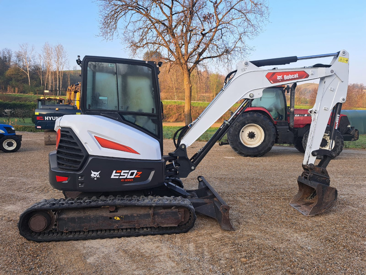 BOBCAT E 50 - Mini bager: slika 1 BOBCAT E 50 - Mini bager: slika 1