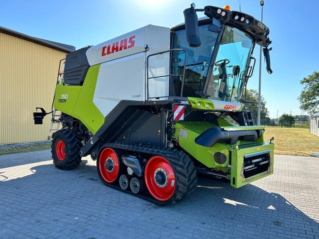 CLAAS TRION 750 TT APS HYBRID - Kombinovani kombajn: slika 4 CLAAS TRION 750 TT APS HYBRID - Kombinovani kombajn: slika 4