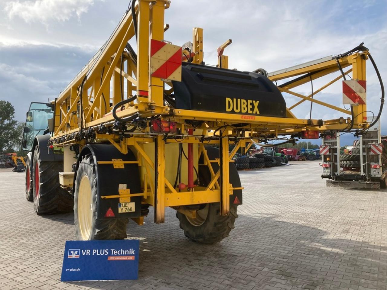 DUBEX MENTOR 9804 - Vučena prskalica: slika 3 DUBEX MENTOR 9804 - Vučena prskalica: slika 3