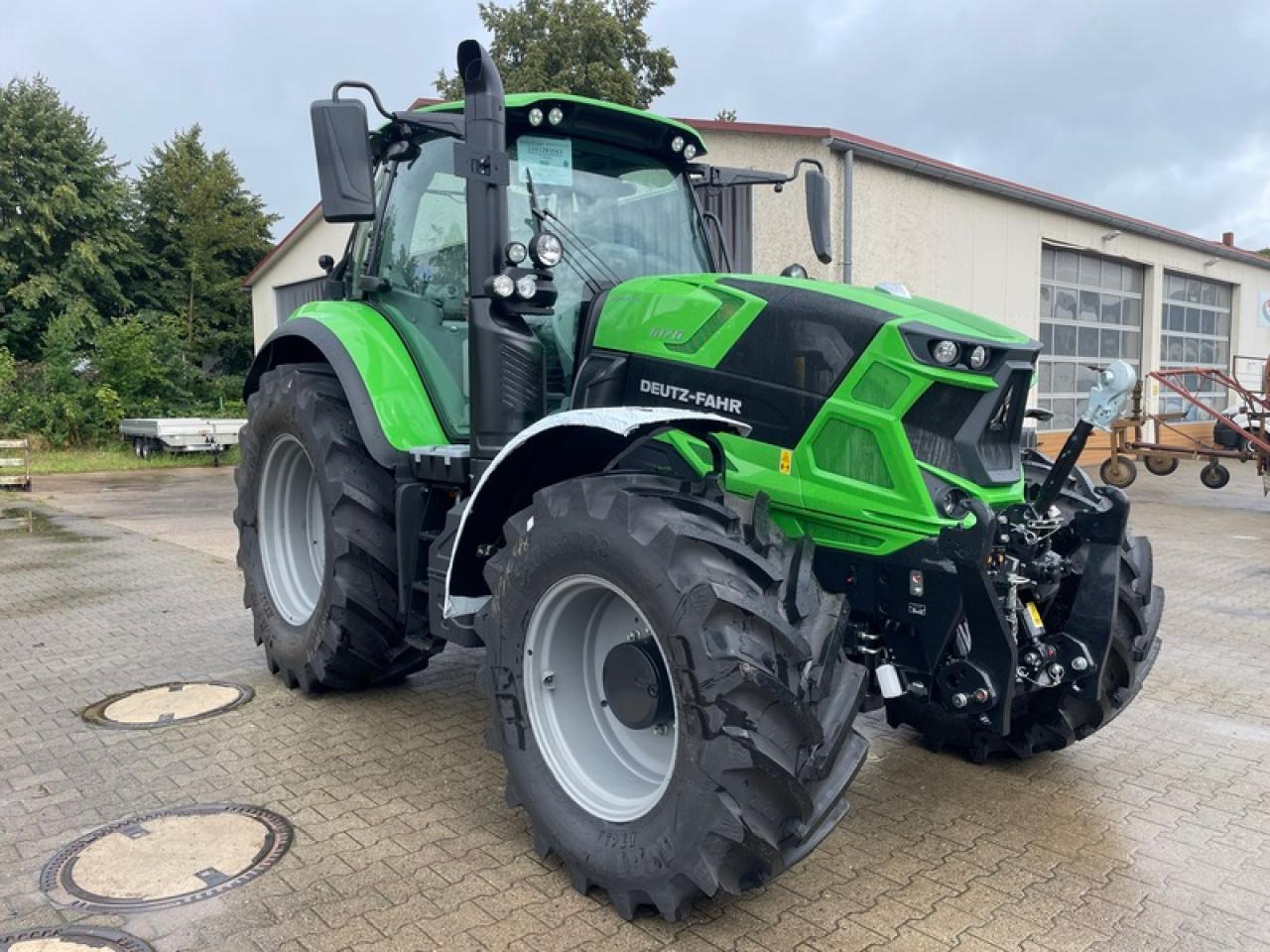 Deutz-Fahr 6170 POWERSHIFT AKTION - Traktor: slika 2 Deutz-Fahr 6170 POWERSHIFT AKTION - Traktor: slika 2