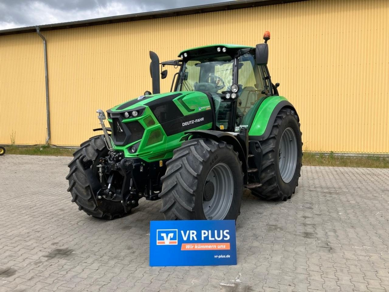 Deutz-Fahr 6175 TTVSONDERAKTION - Traktor: slika 1 Deutz-Fahr 6175 TTVSONDERAKTION - Traktor: slika 1