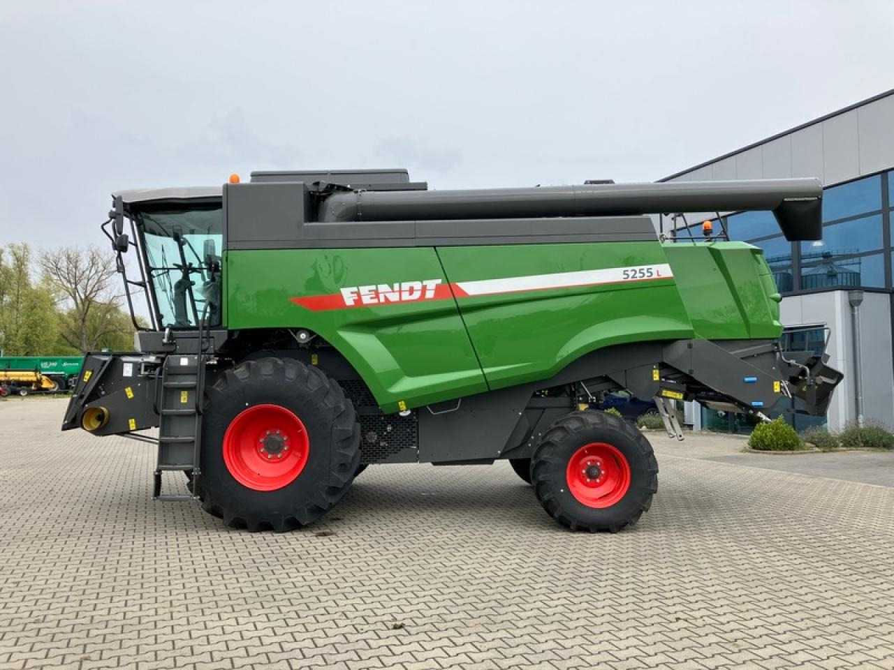 Fendt MD 5255 SCHNEIDWERK NICHT INKLUSIV - Kombinovani kombajn: slika 2 Fendt MD 5255 SCHNEIDWERK NICHT INKLUSIV - Kombinovani kombajn: slika 2