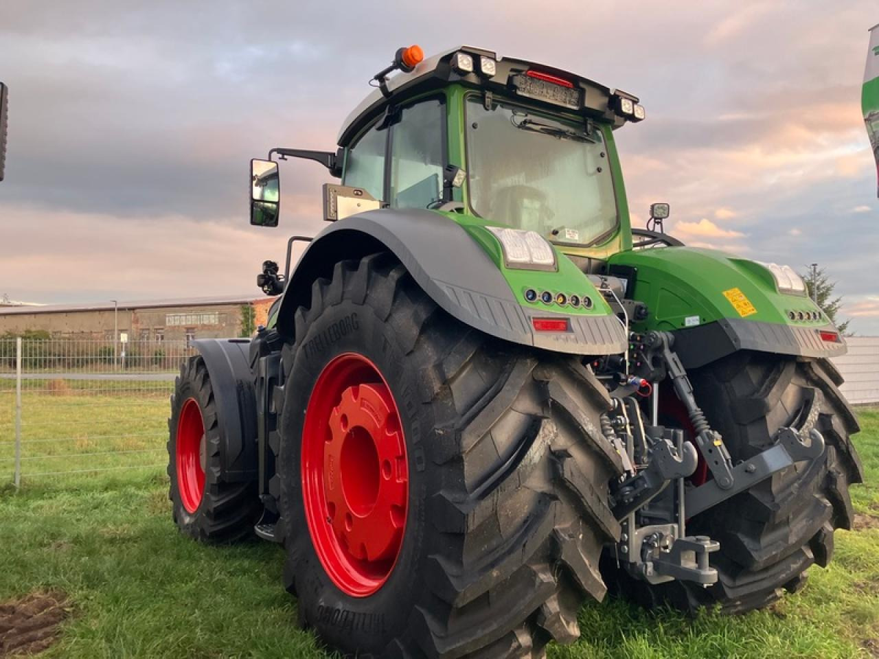 Fendt VARIO 1050 - Traktor: slika 4 Fendt VARIO 1050 - Traktor: slika 4