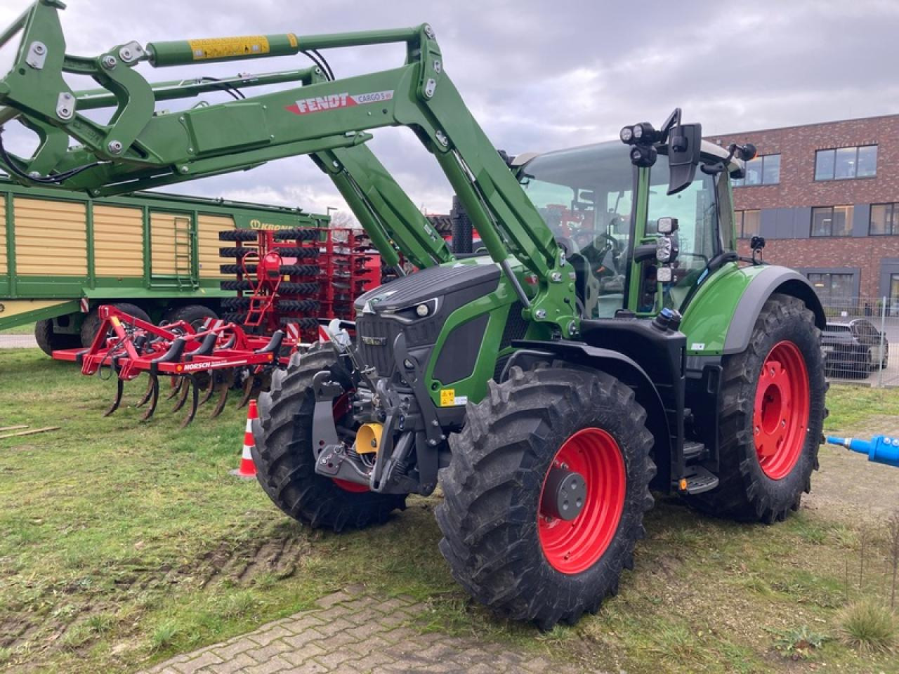 Fendt VARIO 620 PROFI PLUS SETTING 2 - Traktor: slika 2 Fendt VARIO 620 PROFI PLUS SETTING 2 - Traktor: slika 2