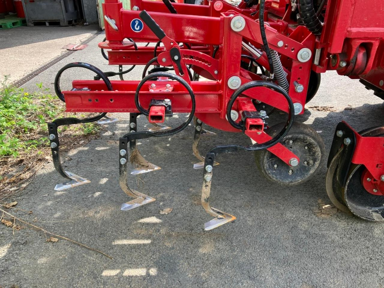 / HORSCH TRANSFORMER 6 VF - Oprema za obradu zemljišta: slika 4 / HORSCH TRANSFORMER 6 VF - Oprema za obradu zemljišta: slika 4