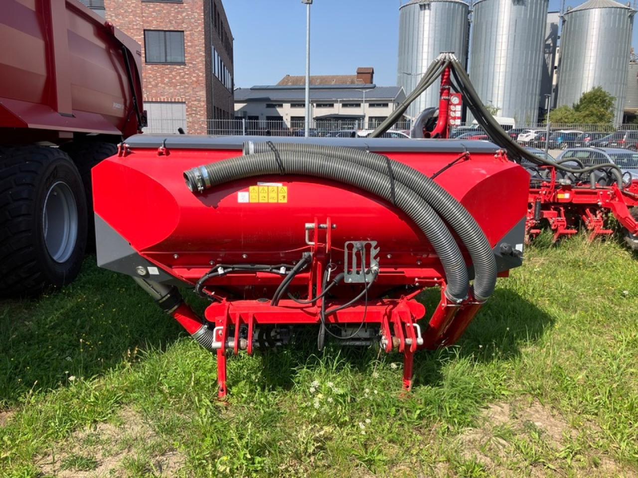 Horsch PARTNER 2000 FRONTTANK - Rasipač veštačkog đubriva: slika 2 Horsch PARTNER 2000 FRONTTANK - Rasipač veštačkog đubriva: slika 2