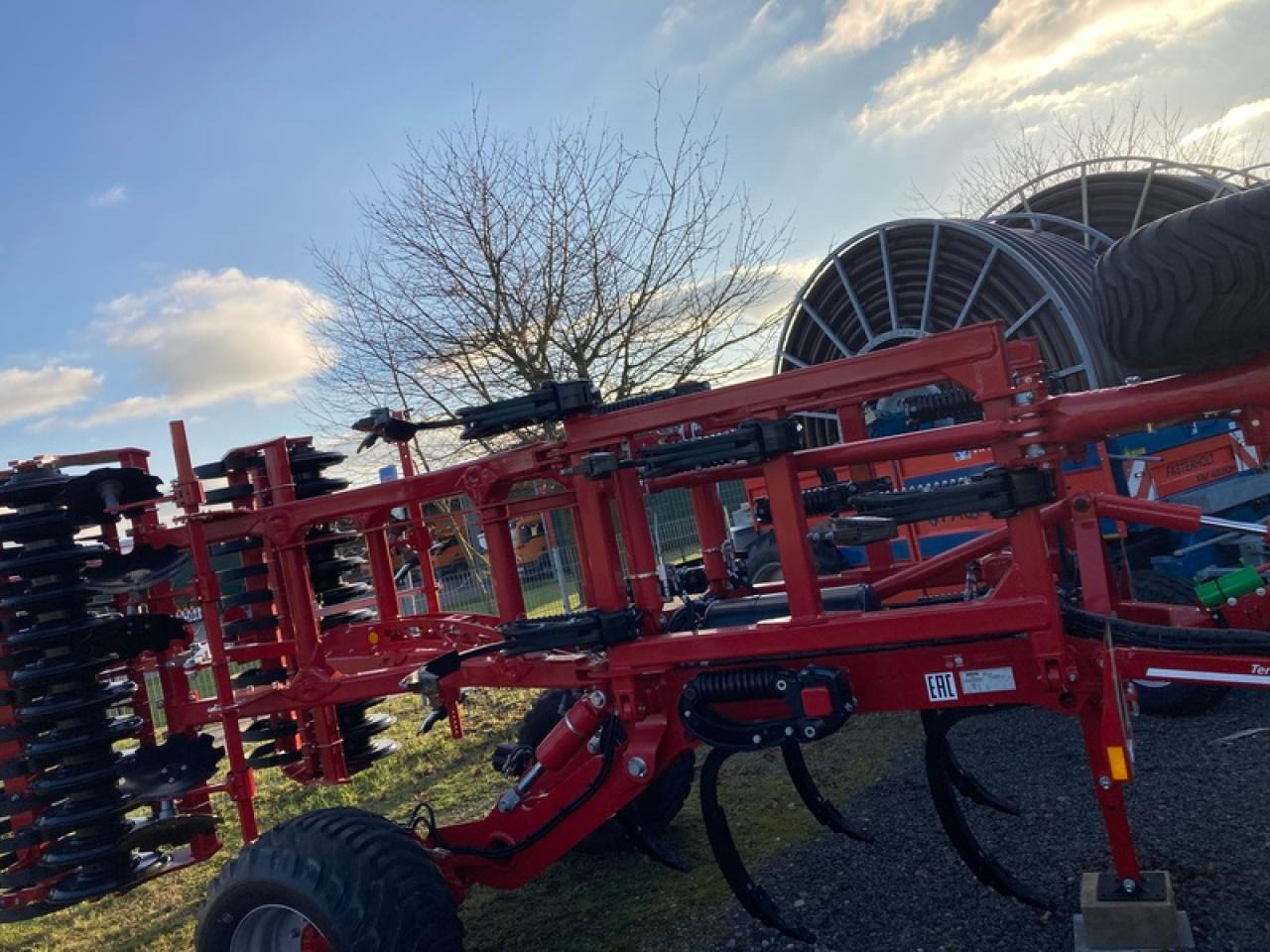 Horsch TERRANO 4.3GX STEELFLEX PACKER - Kultivator: slika 1 Horsch TERRANO 4.3GX STEELFLEX PACKER - Kultivator: slika 1