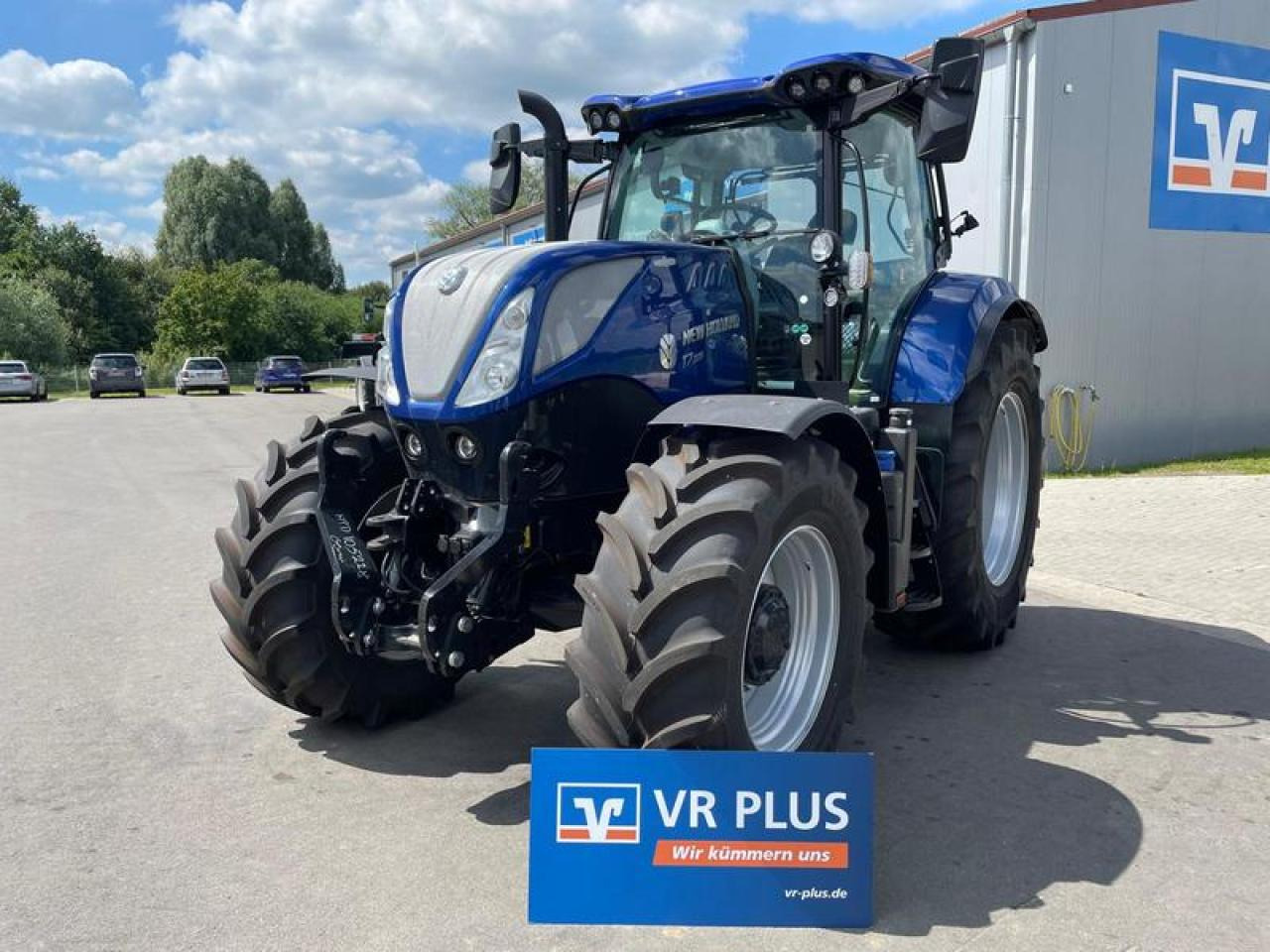 New Holland T 7.225 - Traktor: slika 1 New Holland T 7.225 - Traktor: slika 1