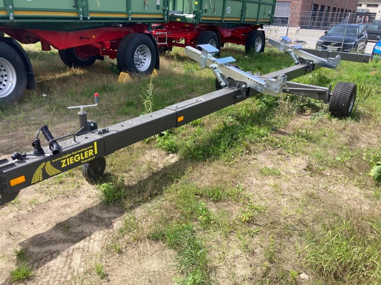 ZIEGLER SCHNEIDWERKSWAGEN AKTION - Prednji deo kombajna: slika 2 ZIEGLER SCHNEIDWERKSWAGEN AKTION - Prednji deo kombajna: slika 2