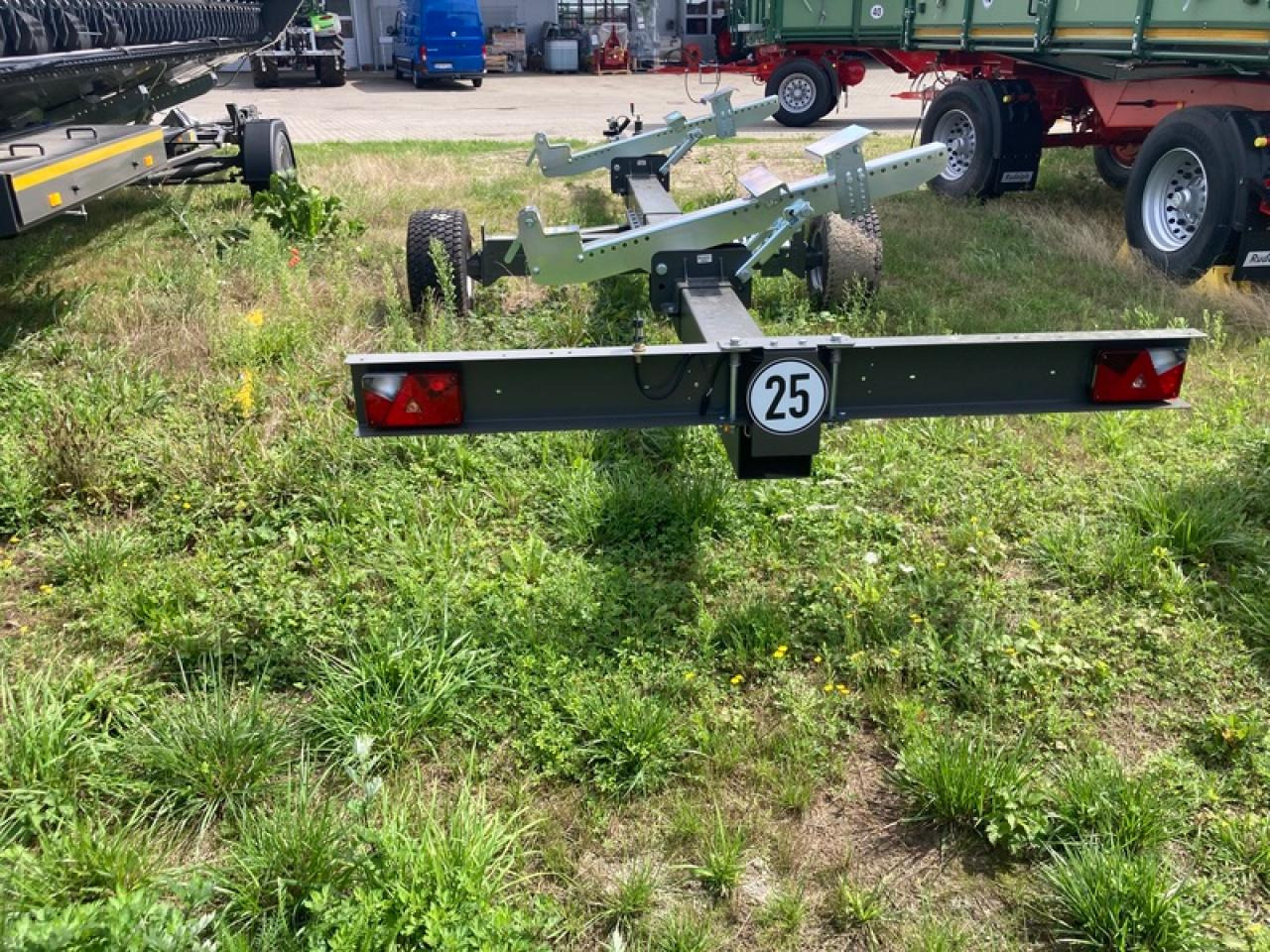 ZIEGLER SCHNEIDWERKSWAGEN AKTION - Prednji deo kombajna: slika 3 ZIEGLER SCHNEIDWERKSWAGEN AKTION - Prednji deo kombajna: slika 3