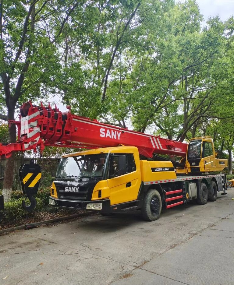 Sany STC250H - Pokretni kran: slika 3 Sany STC250H - Pokretni kran: slika 3