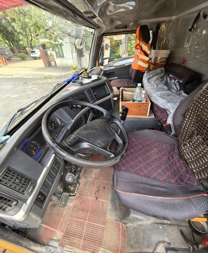 Sany STC700T 70T 70ton STC700 STC500 - Pokretni kran: slika 5 Sany STC700T 70T 70ton STC700 STC500 - Pokretni kran: slika 5