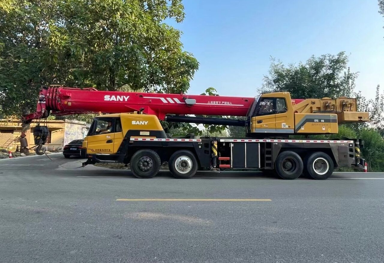 Sany STC800 - Pokretni kran: slika 1 Sany STC800 - Pokretni kran: slika 1