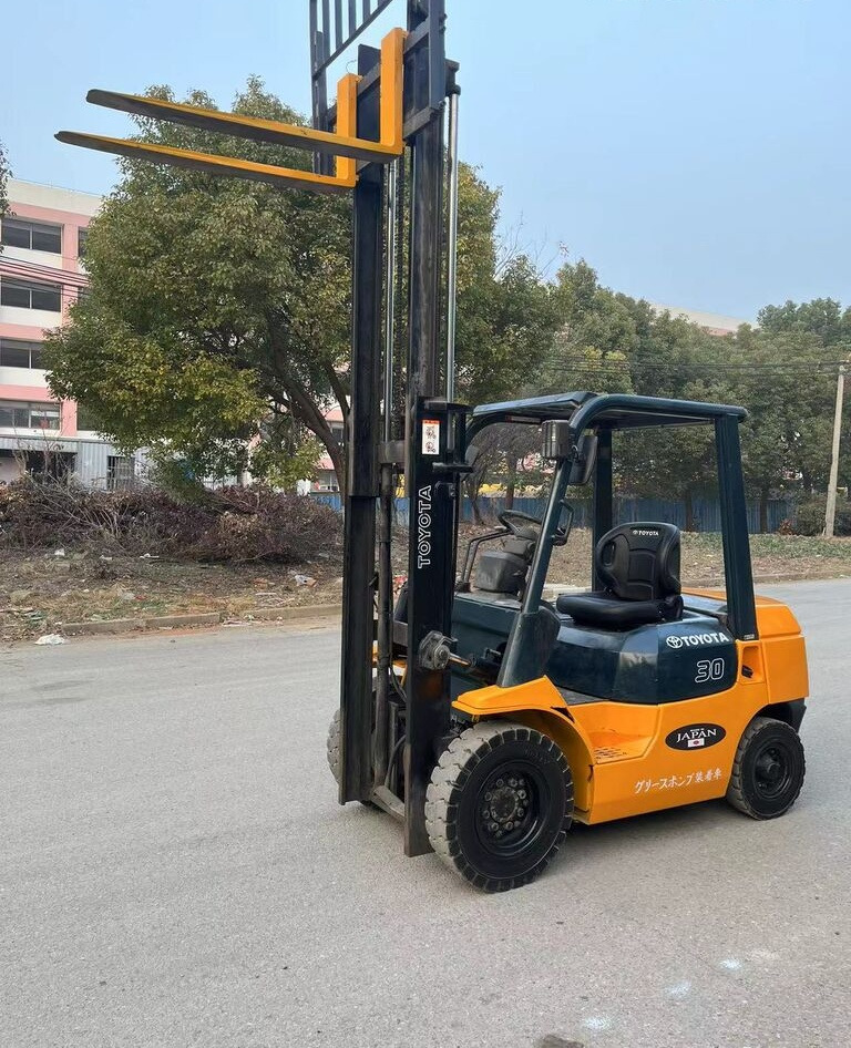 Toyota 7FD30 8FD30 7FD35 3ton 5ton forklift for sale - Dizel viljuškar: slika 5 Toyota 7FD30 8FD30 7FD35 3ton 5ton forklift for sale - Dizel viljuškar: slika 5