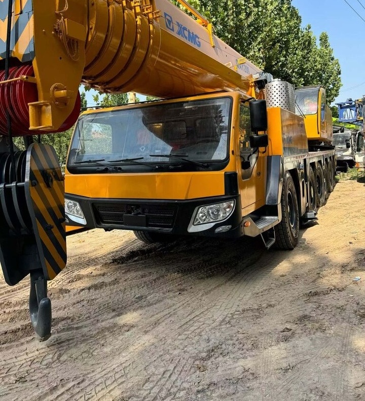 XCMG QAY200 200ton 260 80 90 100 110 - Pokretni kran: slika 2 XCMG QAY200 200ton 260 80 90 100 110 - Pokretni kran: slika 2