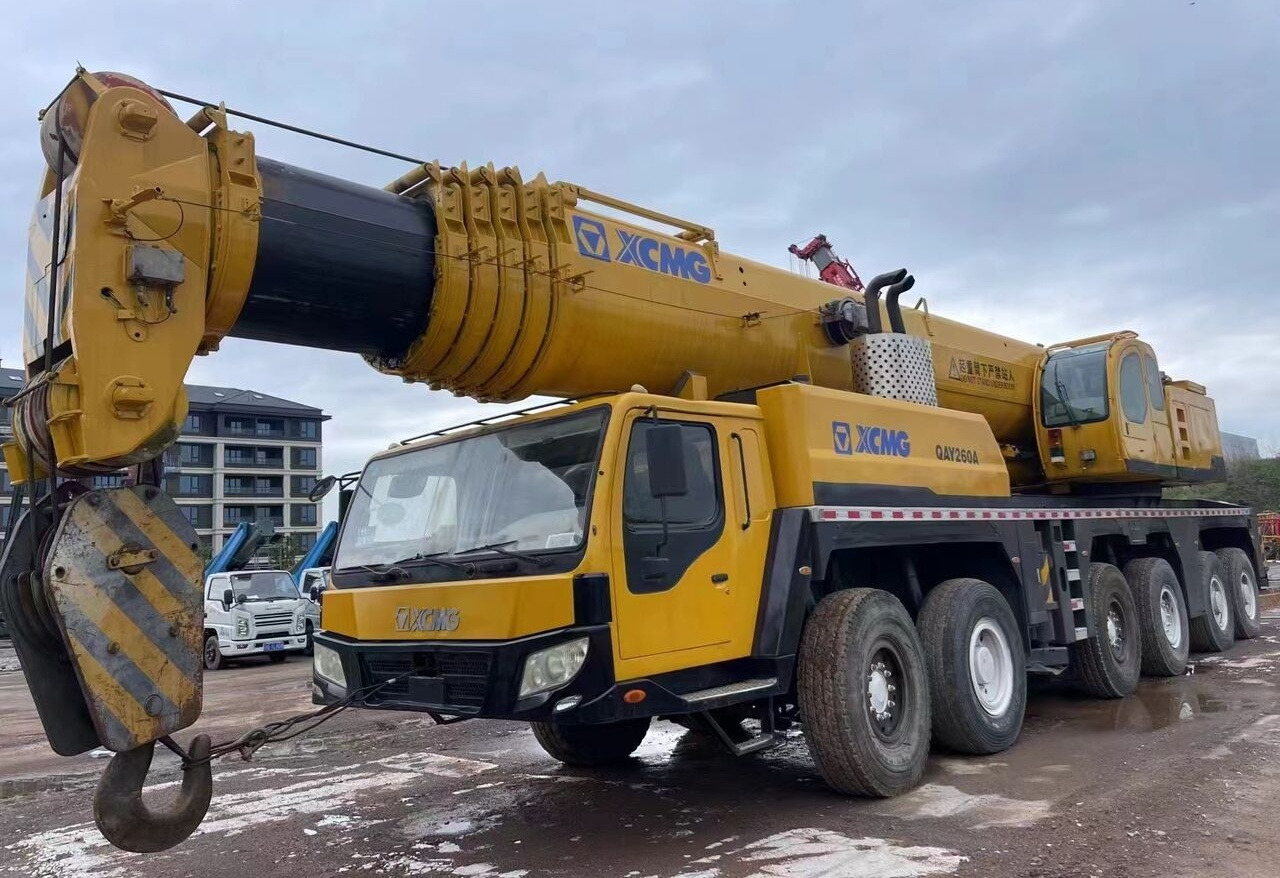 XCMG QAY260A - Pokretni kran: slika 1 XCMG QAY260A - Pokretni kran: slika 1