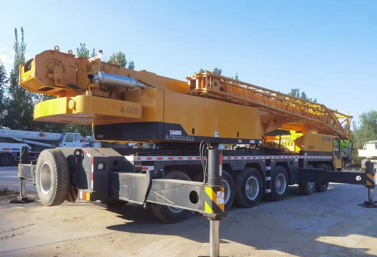 Pokretni kran XCMG QY00K-II 25t 50t 100t: slika 6