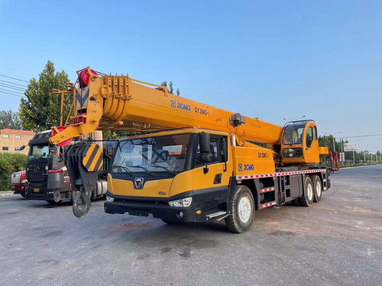 XCMG QY30K QY30KC - Pokretni kran: slika 1 XCMG QY30K QY30KC - Pokretni kran: slika 1