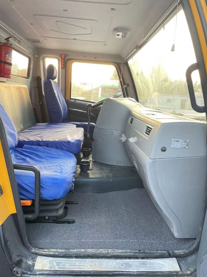 XCMG QY30KC QY30K XCT30 30T 30ton - Pokretni kran: slika 5 XCMG QY30KC QY30K XCT30 30T 30ton - Pokretni kran: slika 5