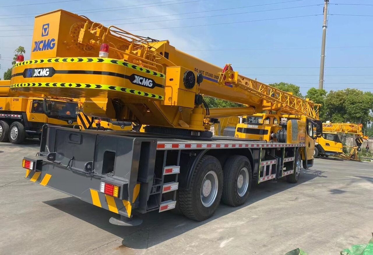 XCMG XCT25 QY25K5D 25ton 50ton 70ton 100ton 130 ton - Pokretni kran: slika 3 XCMG XCT25 QY25K5D 25ton 50ton 70ton 100ton 130 ton - Pokretni kran: slika 3